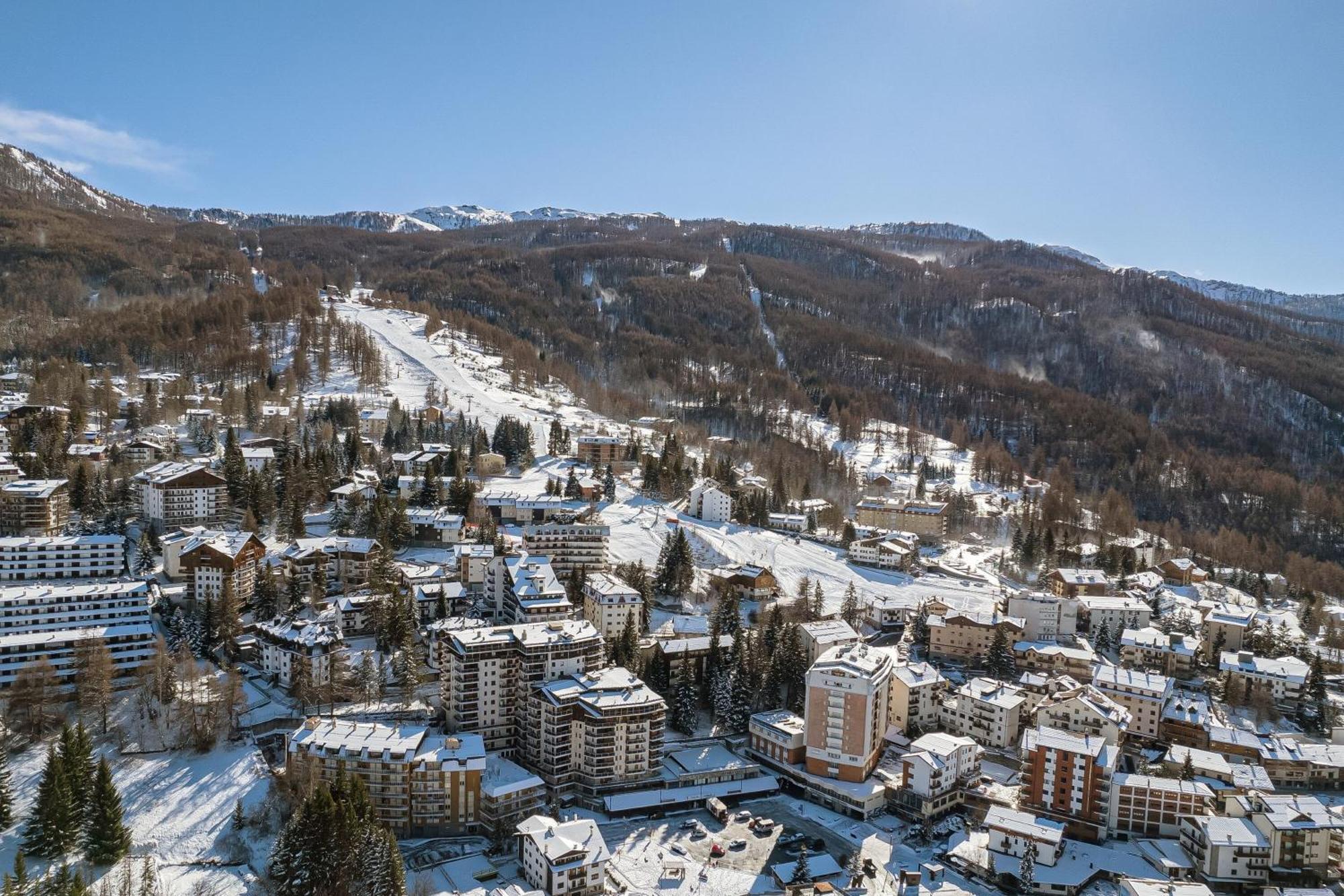 Studio Clotes Ski In - Ski Out - Happy Rentals Oulx Exteriér fotografie